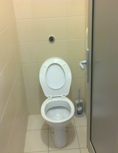 Nautilus senzorski WC ispirači – ugradni, na zidu